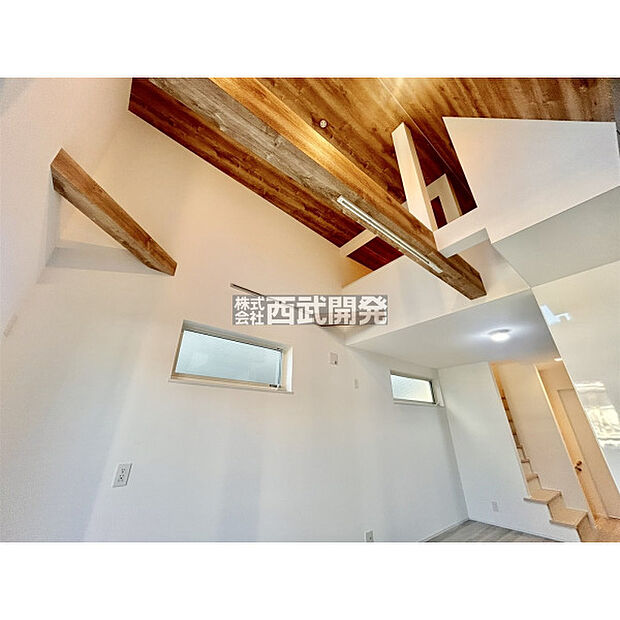 リビング吹抜け