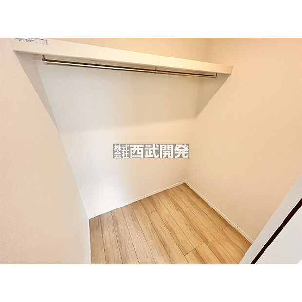 ウォークインクローゼット