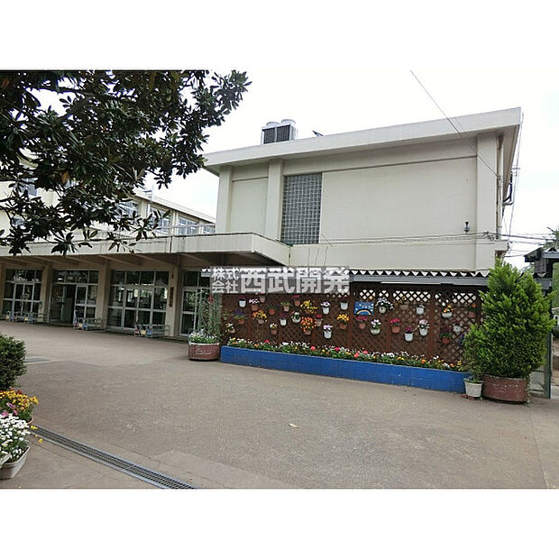 第十三小学校