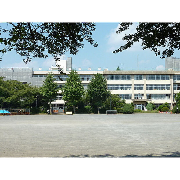 第一中学校