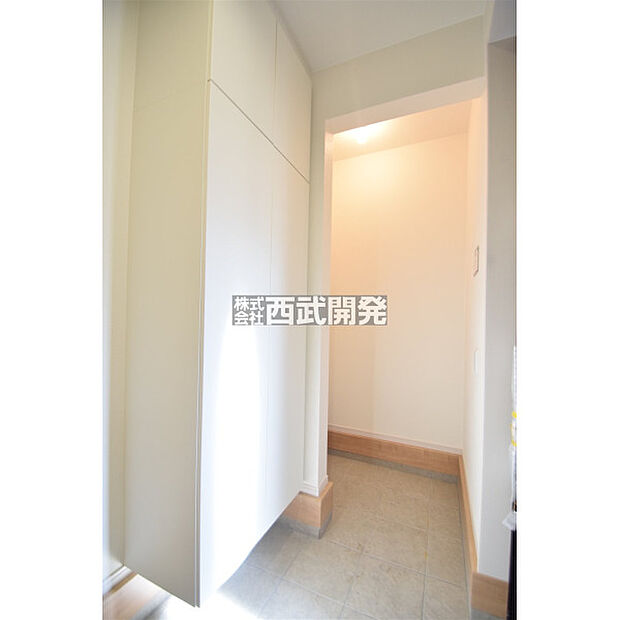 玄関土間収納