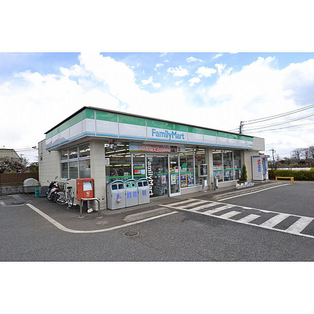 ファミリーマート