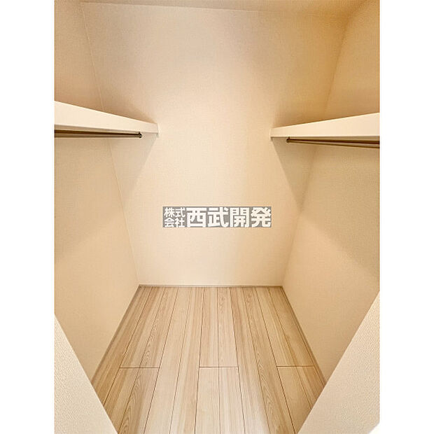 ウォークインクローゼット
