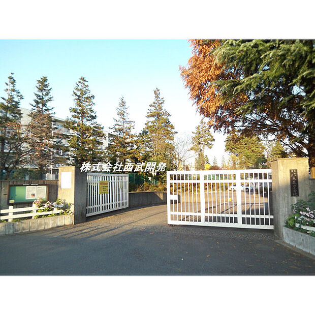東萩山小学校