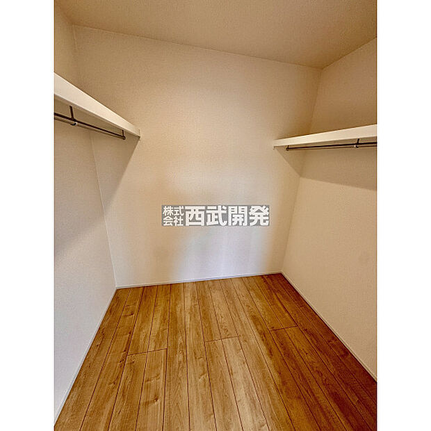 ウォークインクローゼット