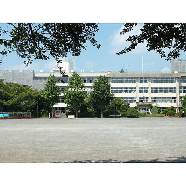第一中学校