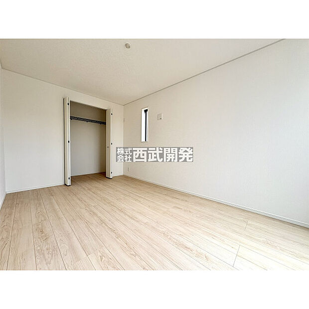 洋室7.5帖