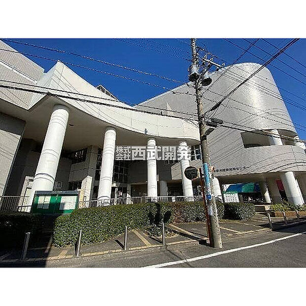 滝山図書館