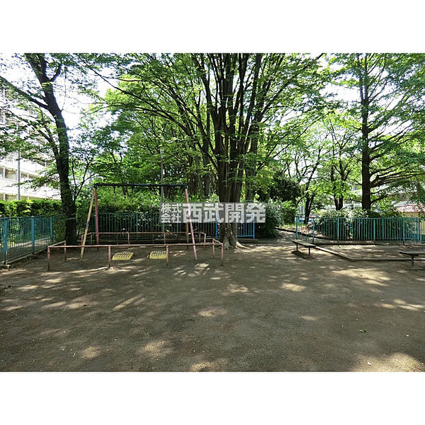 下里公園