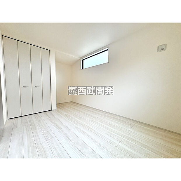 洋室6.7帖