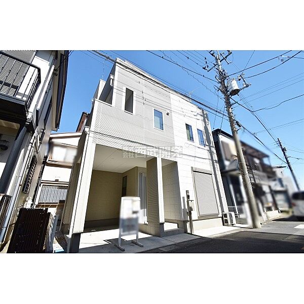 外観：311001996309