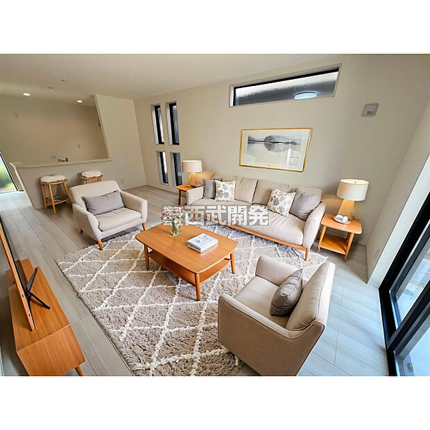 配置の家具や小物はCGによるイメージです。