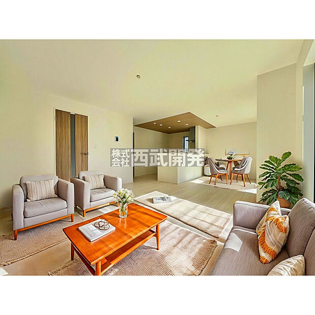 配置の家具や小物はCGによるイメージです。