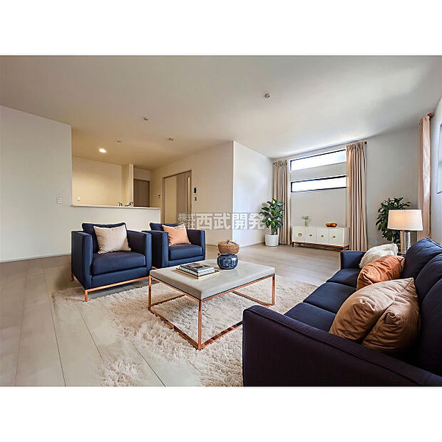 配置の家具や小物類はCGによるイメージです