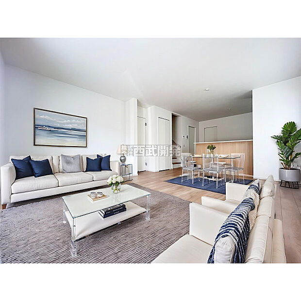 配置の家具や小物類はCGによるイメージです