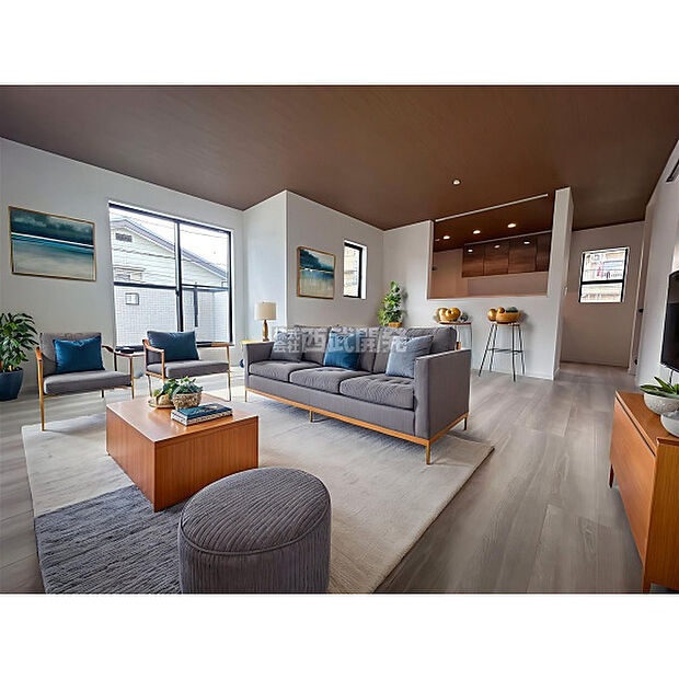 配置の家具や小物はCGによるイメージです。