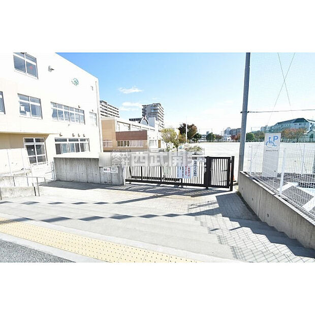 つるせ台小学校