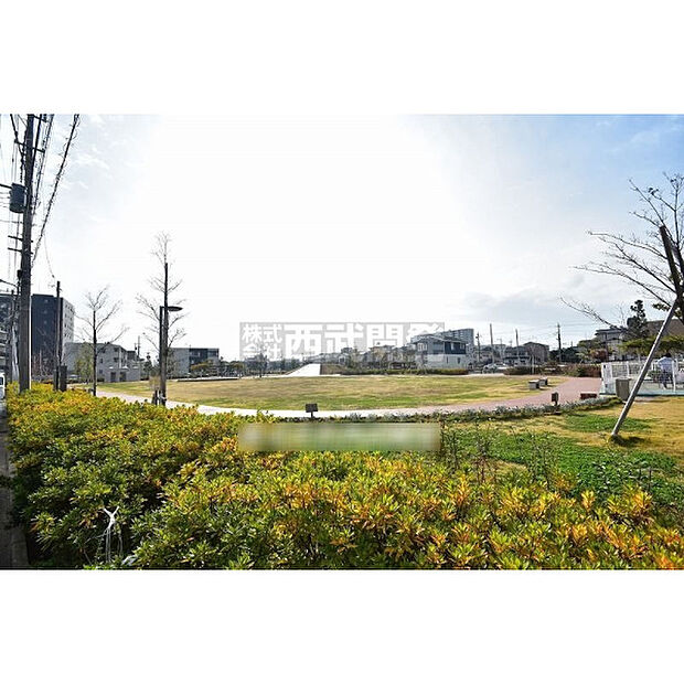 つるせ西ゆうゆうの丘公園