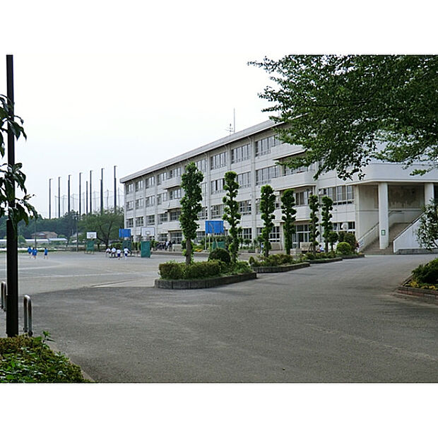 高階西中学校