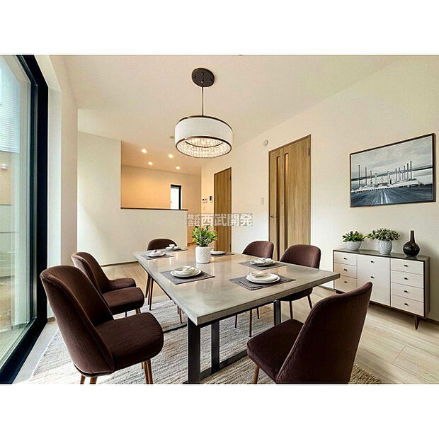 配置してある家具や小物はCGによるイメージです