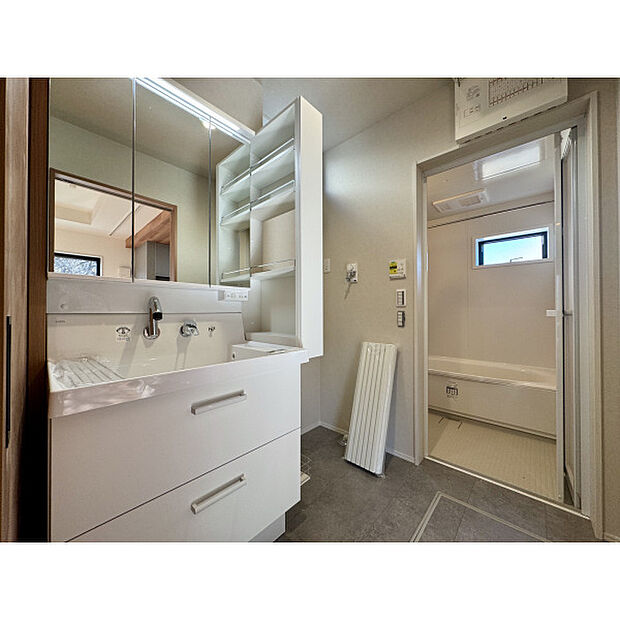 【洗面脱衣所】2025年12月1日撮影