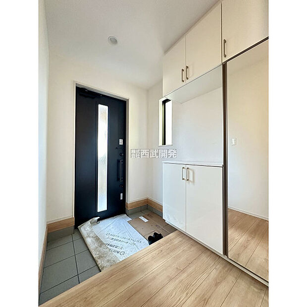 【玄関】2025年12月1日撮影