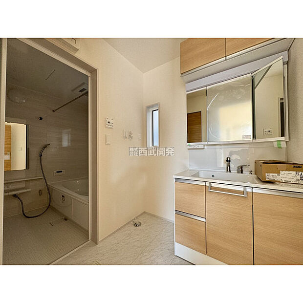 令和7年11月8日撮影