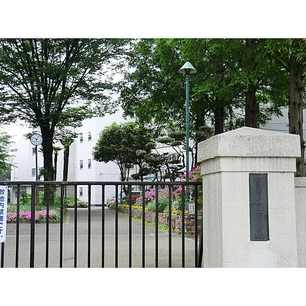 東久留米市立西中学校