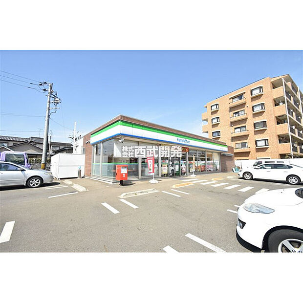 ファミリーマート東村山久米川町店