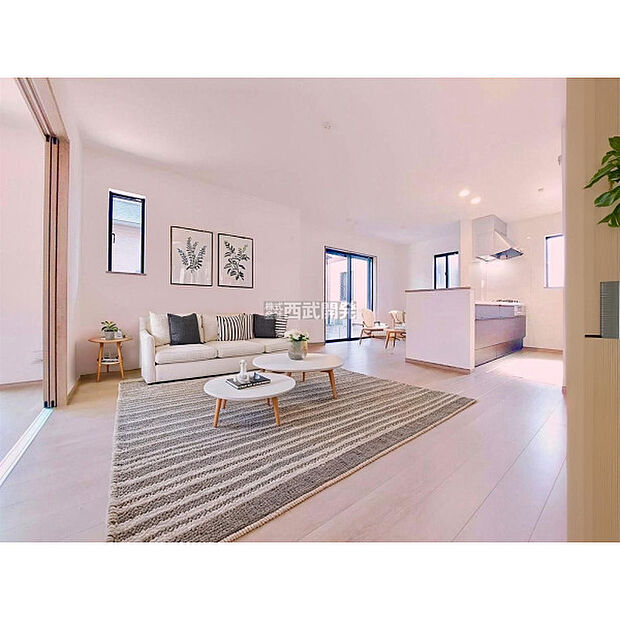 配置してある家具や小物はCGによるイメージです