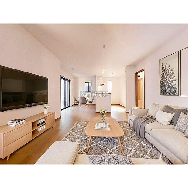 配置してある家具や小物はCGによるイメージです