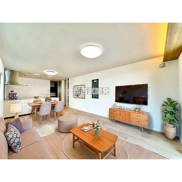 配置してある家具や小物はCGによるイメージです。