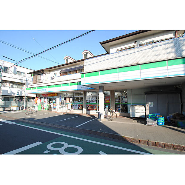 ファミリーマート
