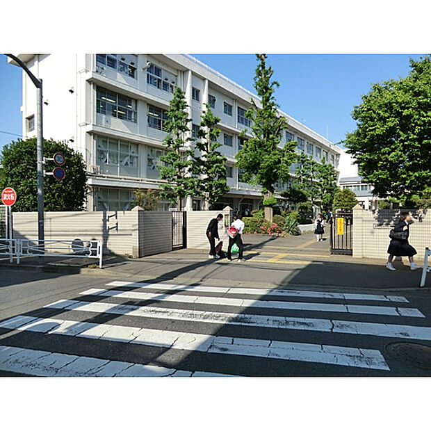 府中第六中学校