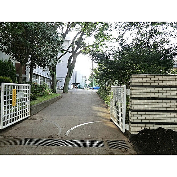 府中第二中学校