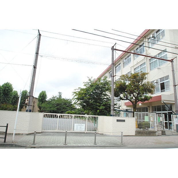第三小学校