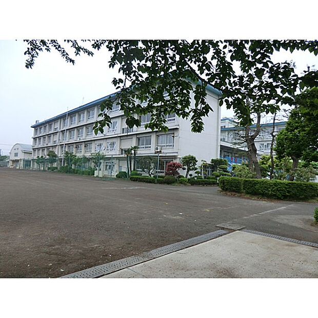 第六中学校