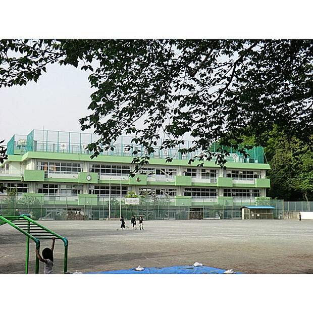 南小学校