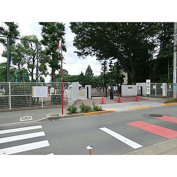本宿小学校