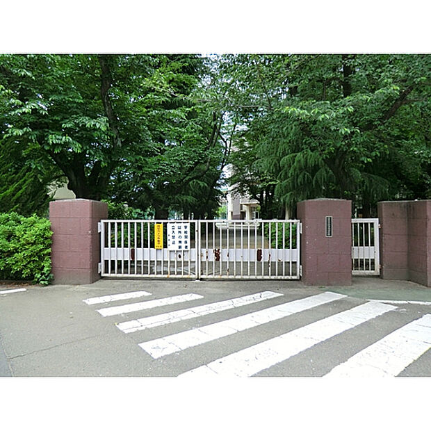 第四中学校