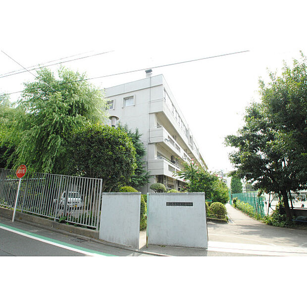 第二中学校