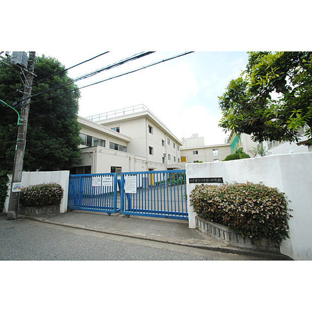 第一中学校