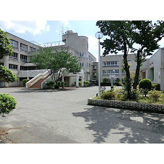 第七中学校