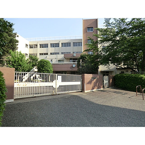南白糸台小学校