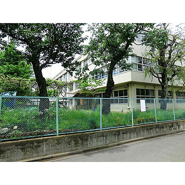第二小学校