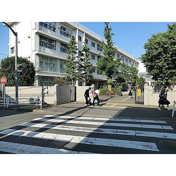 第六中学校