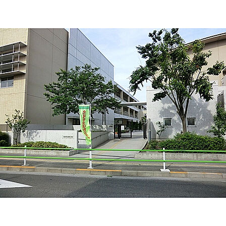 第四小学校