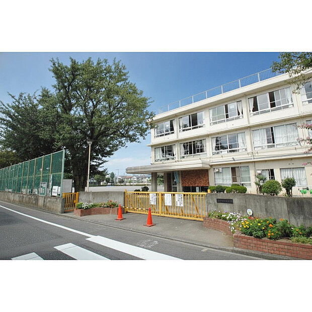 学園東小学校