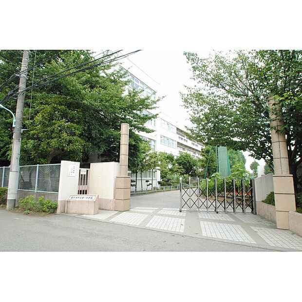 第一中学校