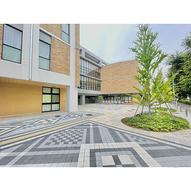 若葉台小学校